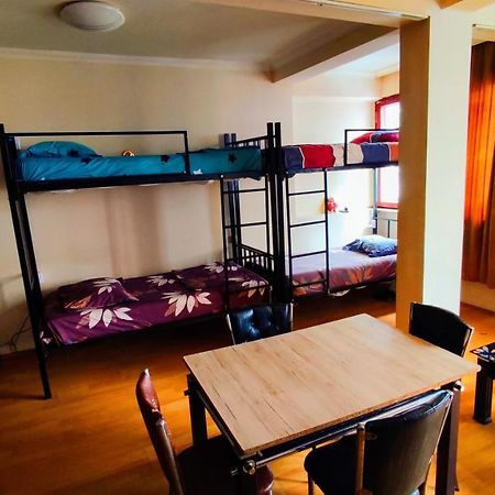 Masala Hostel 巴统 外观 照片