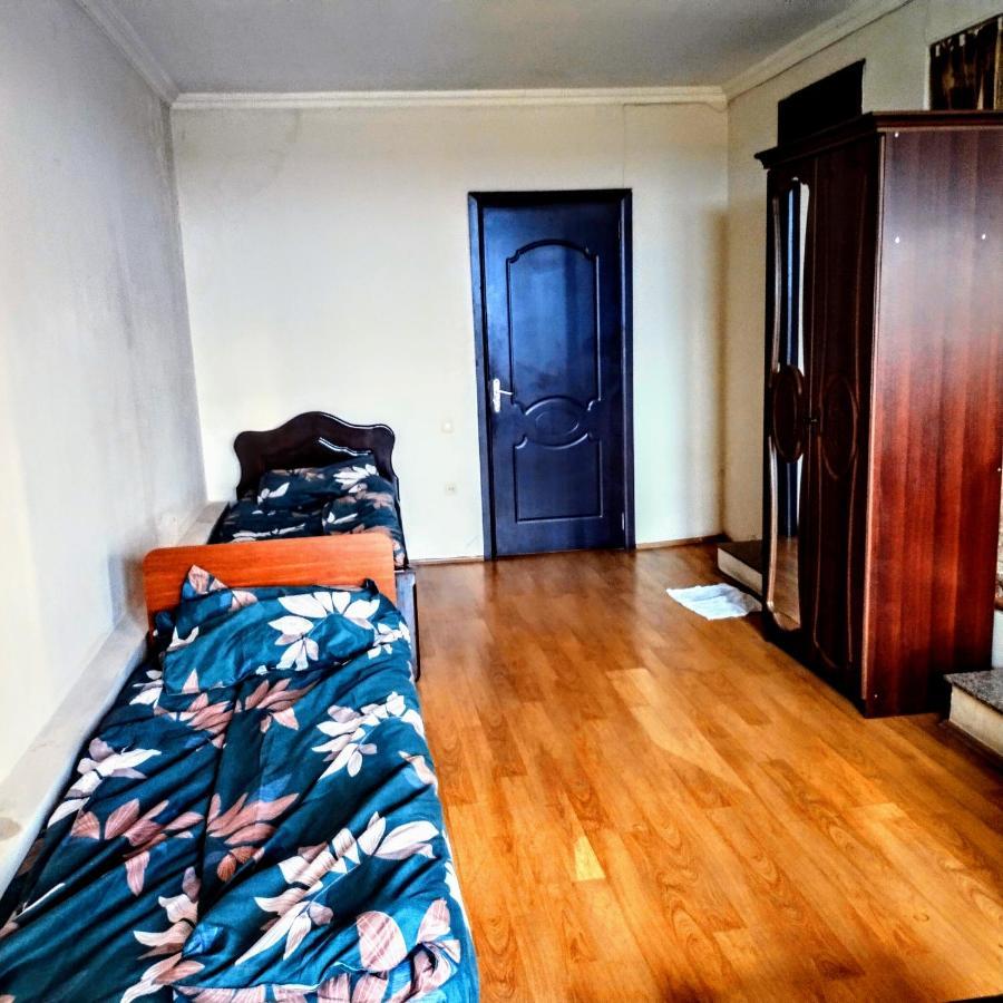Masala Hostel 巴统 外观 照片